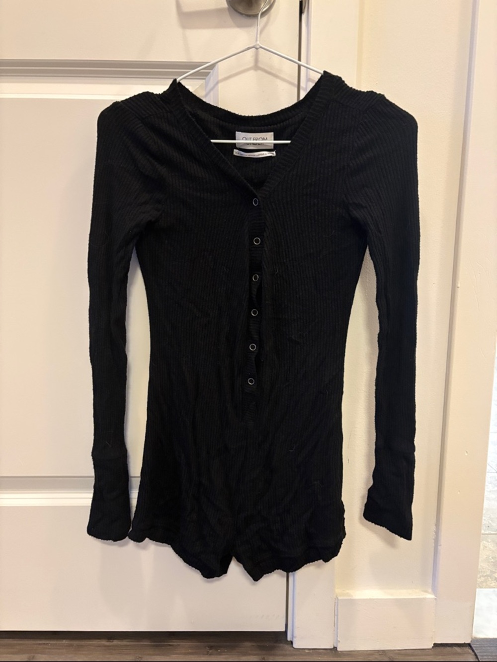 Urban Outfitters Black out from under Ribbed Long-Sleeve Henley Romper v neck - Picture 2 of 5